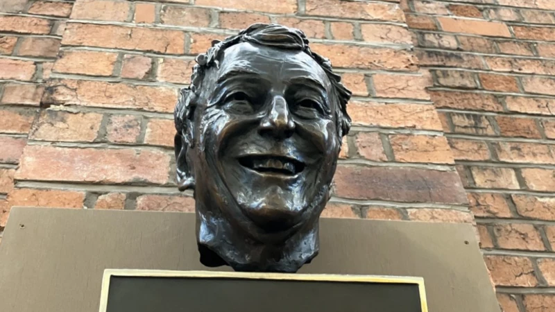Well-known music promotor honoured in City
