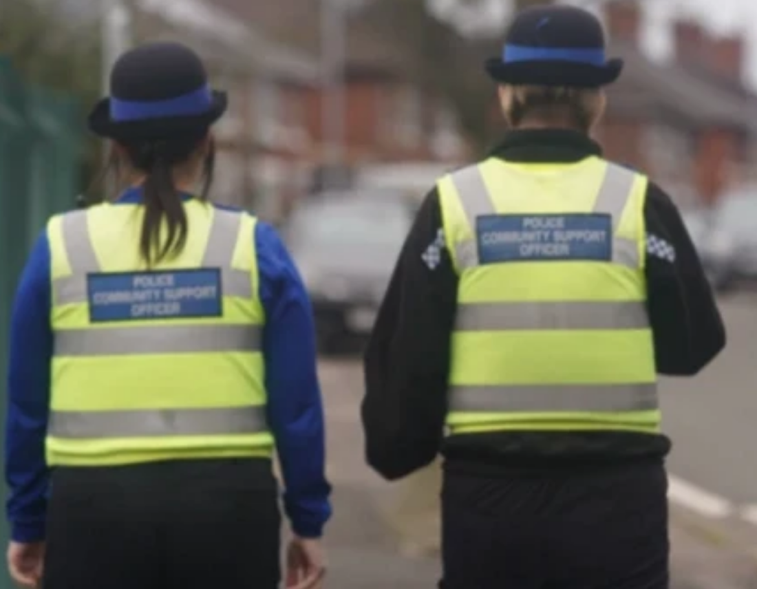 Police community support officers vote for action