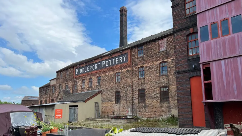 Burleigh pottery saved from closure