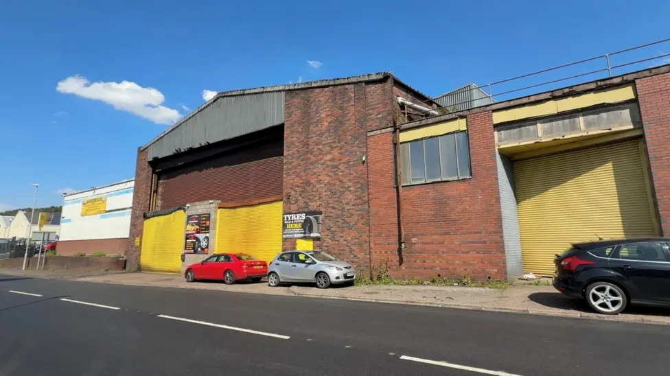 Health and safety executive investigate fall
