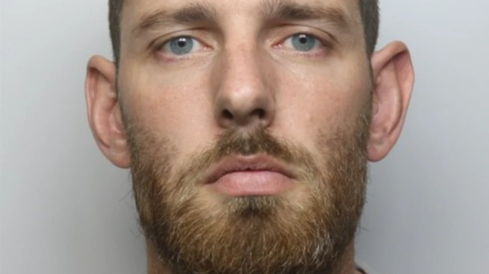 Police officer pleads guilty to sexual assault
