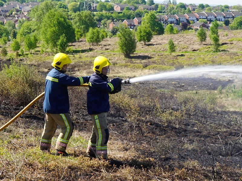 Parents urged to tell children about the dangers of grass fires