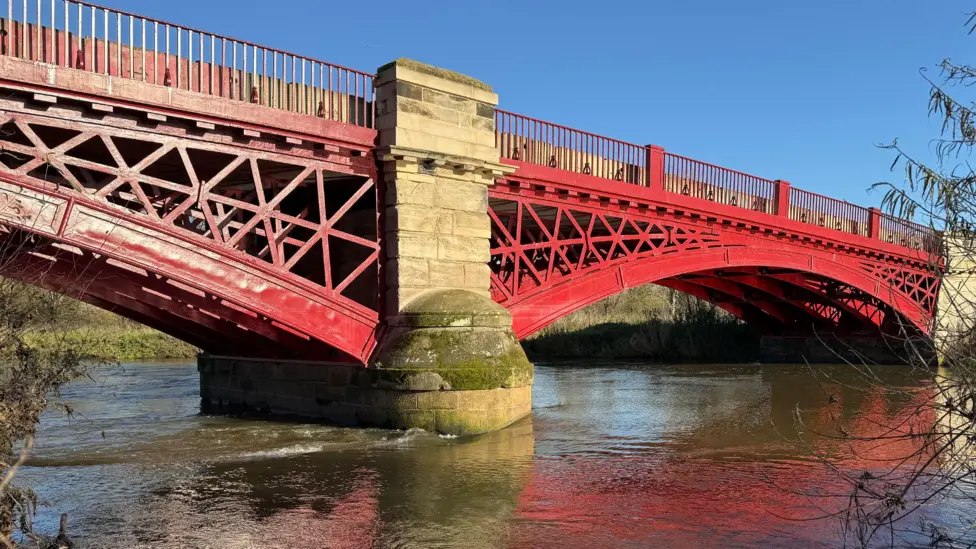 Funding bid for Staffordshire bridge.