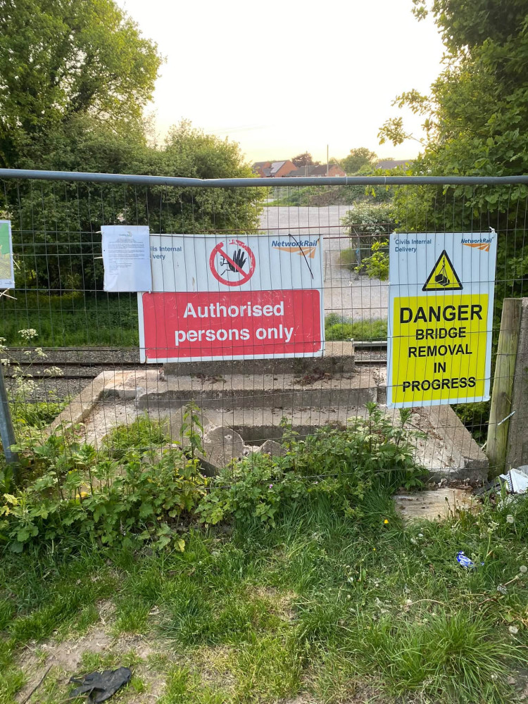 Public footpath linking communities to be re-instated